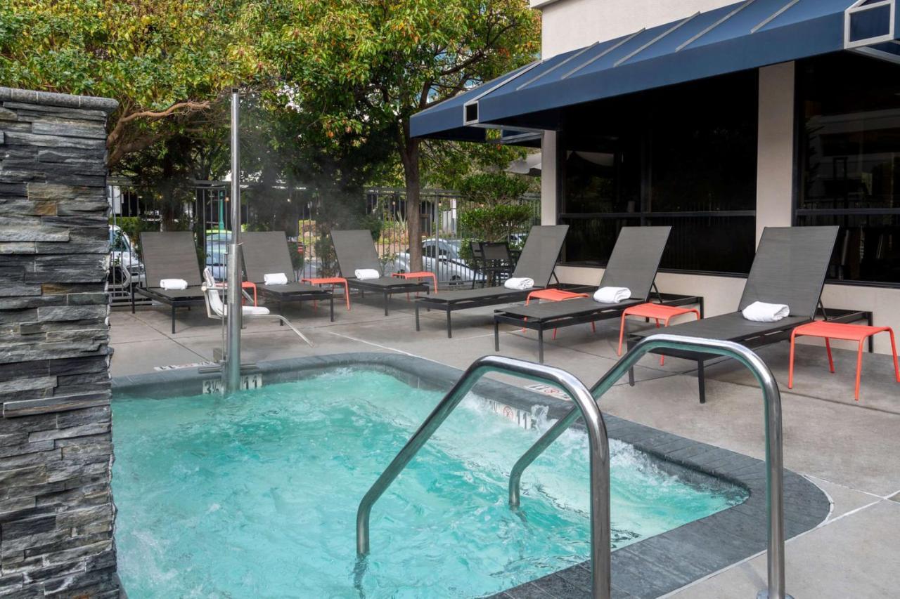 Hilton Garden Inn San Francisco/Oakland Bay Bridge Emeryville Eksteriør billede
